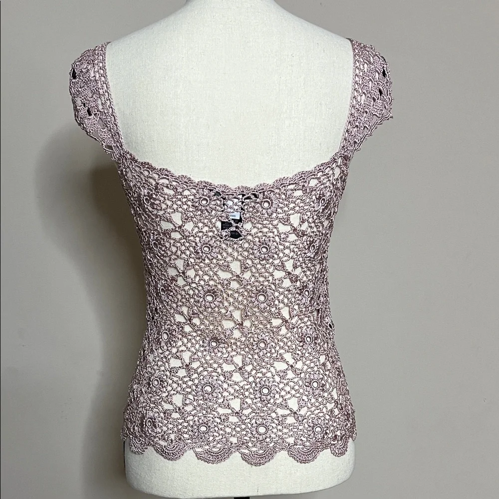🌸🩷The Limited Crochet Lace Blouse in Light Purple - Picture 13 of 15